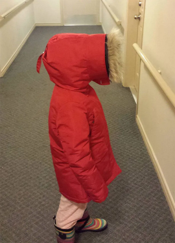 Mi hija con su abrigo parece Kenny de South Park