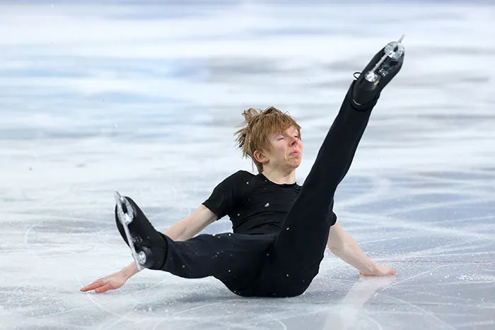 31 Hilarious Olympic Figure Skater Faces That Show Why Cameras Should Be Banned In Some Sports