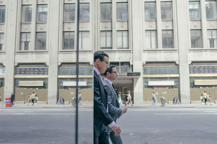 23 Amazing Coincidences That I Captured On The Streets Of New York