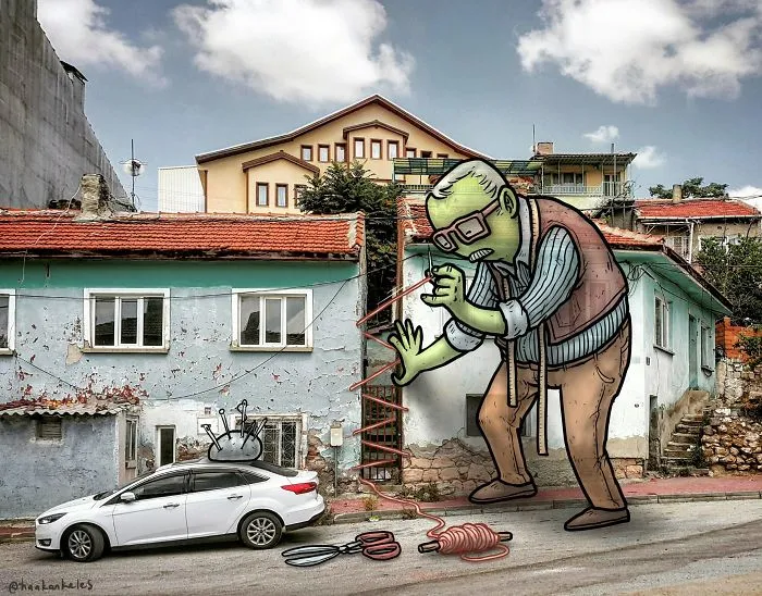 I’m An Architect Who Illustrates The Secret Life Of Giants In The Streets Of Turkish Cities