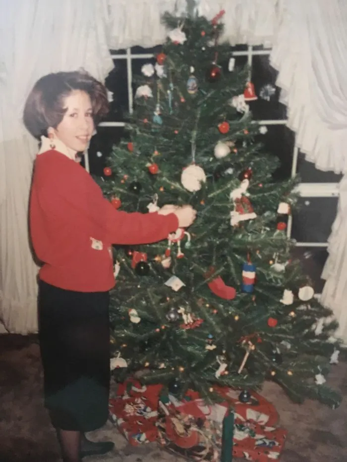 That Time In The Early 90s When I Was 12 Going On 54
