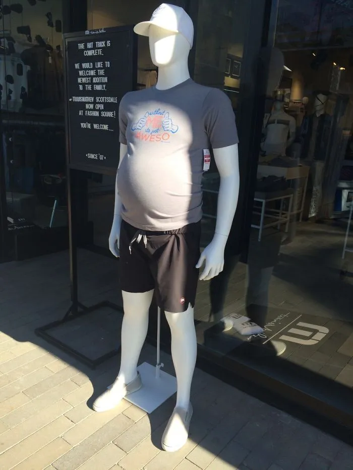 Maniquí con barriga cervecera