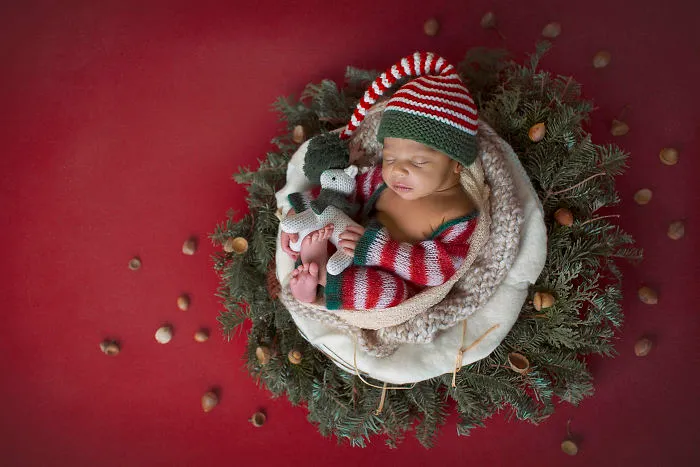 I Photograph Babies Surrounded By My Handmade Mandalas