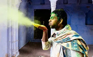 Beautiful Portraits Taken At The Holi Festival Of Colors In India