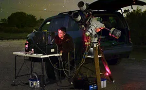 How I Captured The Tesla Roadster Nearly 1 Million Miles From Earth