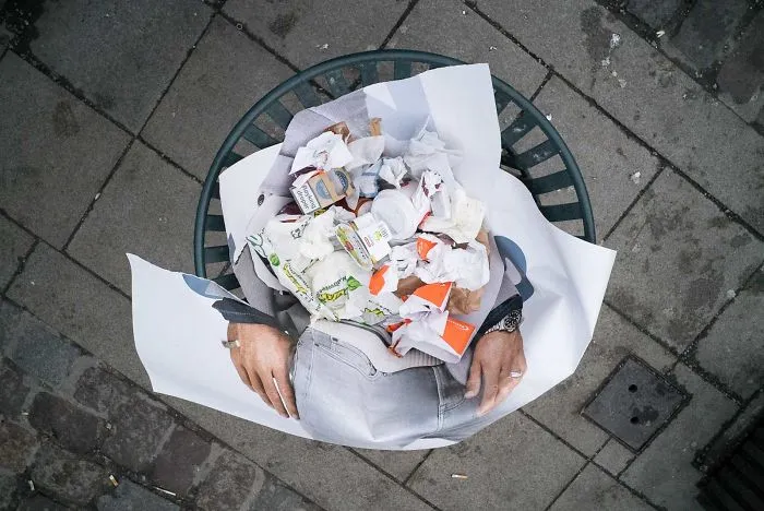 50 Incredibly Lucky Shots By Probably The Best Street Photographer In The World