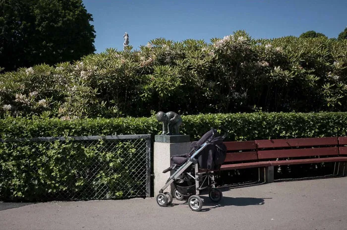 50 Incredibly Lucky Shots By Probably The Best Street Photographer In The World