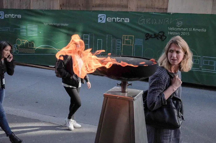30+ Fotos increíblemente afortunadas hechas por el que probablemente sea el mejor fotógrafo callejero del mundo