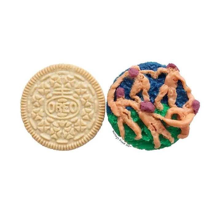 Artist Makes Art With Oreo Fillings And The Result Is "Delicious"