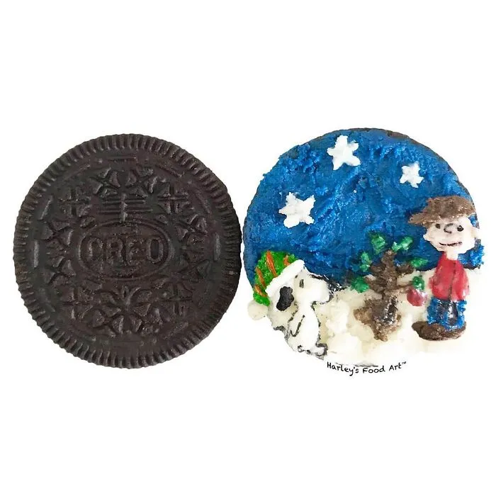 Artist Makes Art With Oreo Fillings And The Result Is "Delicious"