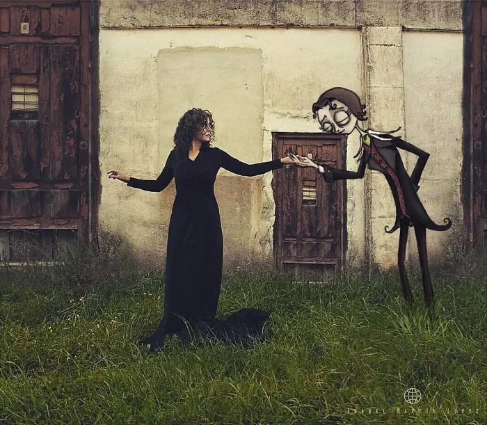 I Draw And Insert Fictional Characters Into Random Photos I Find On Instagram (30 Pics)