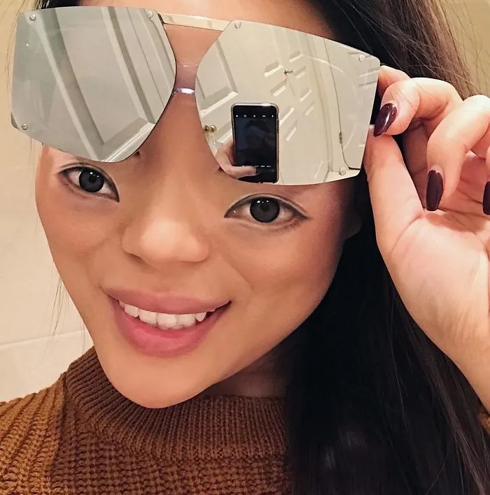 Woman Gives Up Teaching To Create Optical Illusions With Makeup, And It’s Messing With Our Minds (New Pics)