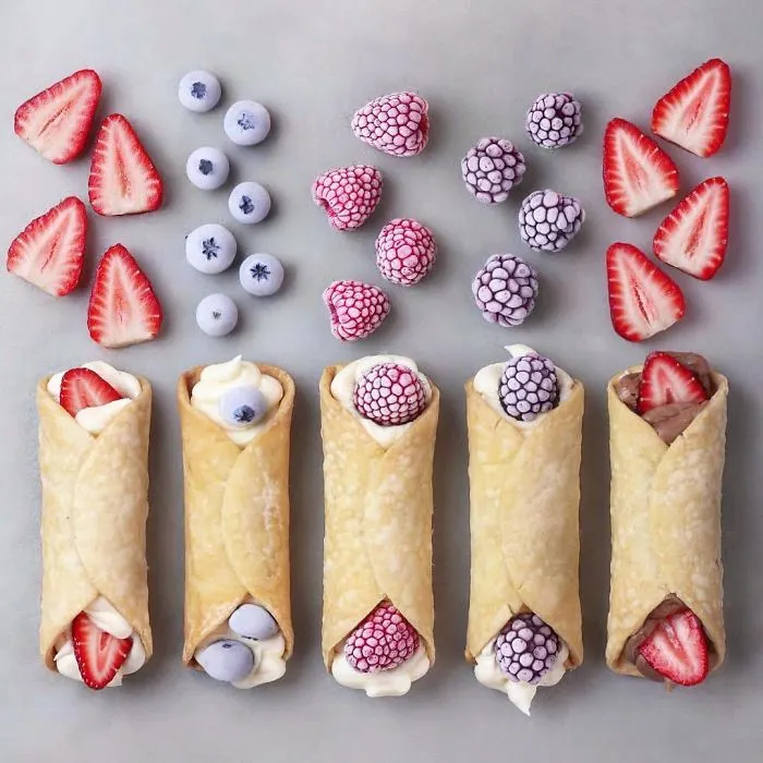 Vegan 16-Year-Old Keeps Surprising His Instagram Fans With His Stunning Desserts And Breakfasts (New Pics)