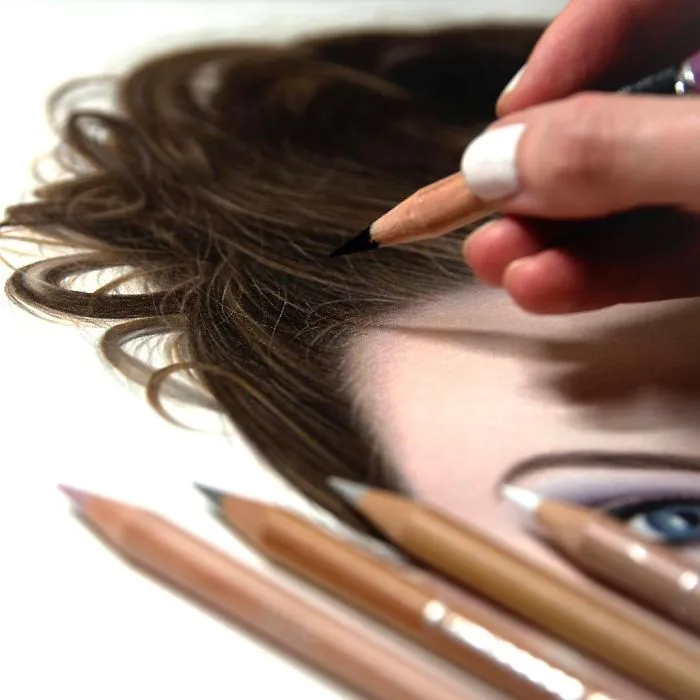 Artist Draws Realistic Portraits Using Color Pencils, And You Might Confuse Them With Photos