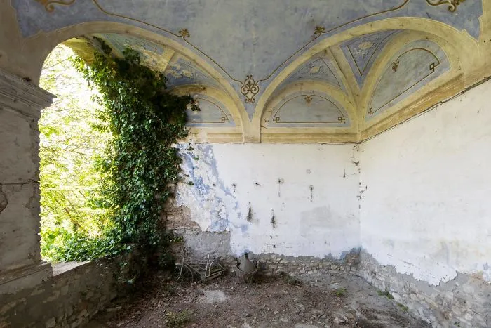 I Took Photos Of Nature Taking Back Abandoned Places All Over The World (30 Pics)