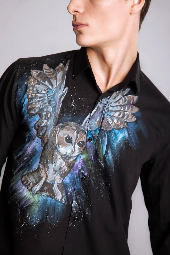 I Paint On Blank Shirts To Make Them Less Boring