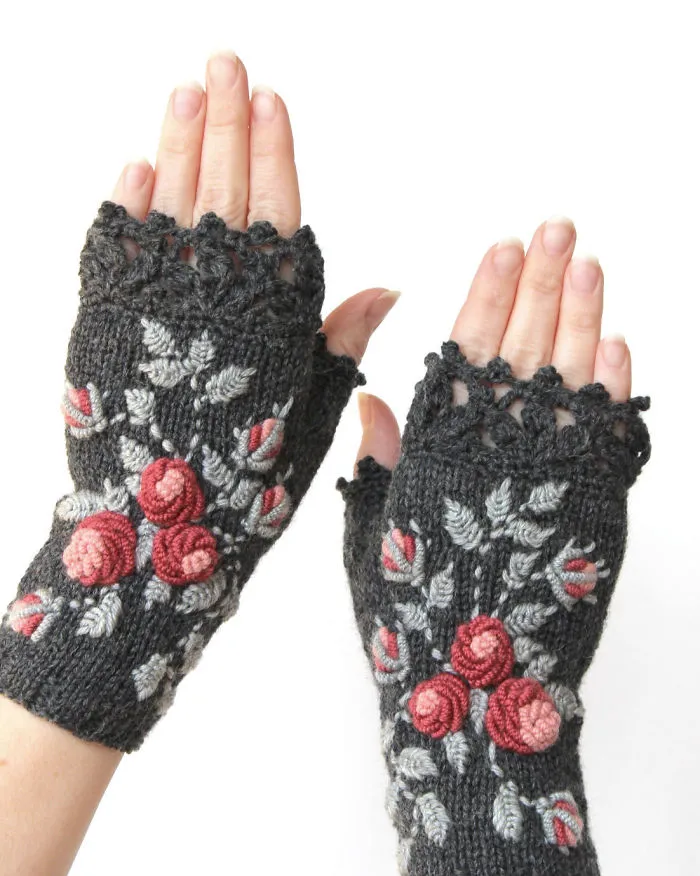 I Make Embroidered Mittens And Gloves That Will Keep Your Hands Warm