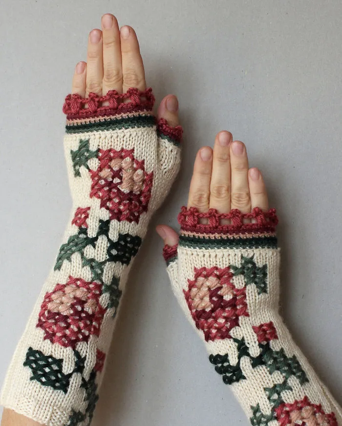 I Make Embroidered Mittens And Gloves That Will Keep Your Hands Warm
