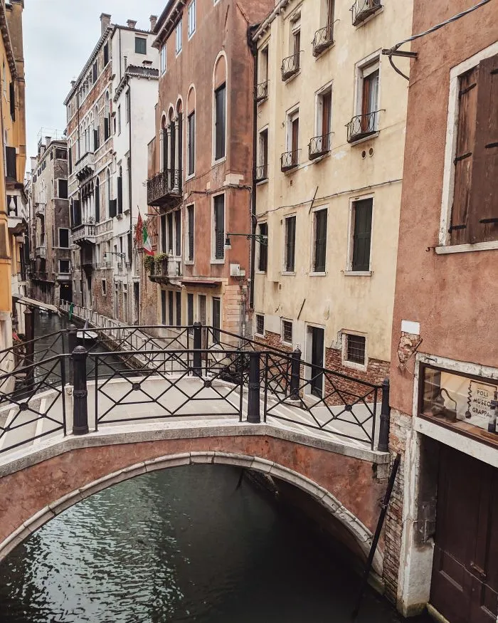 I Photographed The Unimaginable -
 Completely Empty Venice