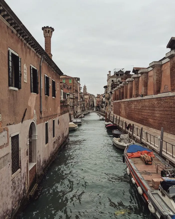 I Photographed The Unimaginable -
 Completely Empty Venice