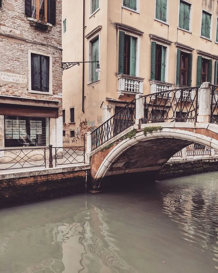 I Photographed The Unimaginable -
 Completely Empty Venice