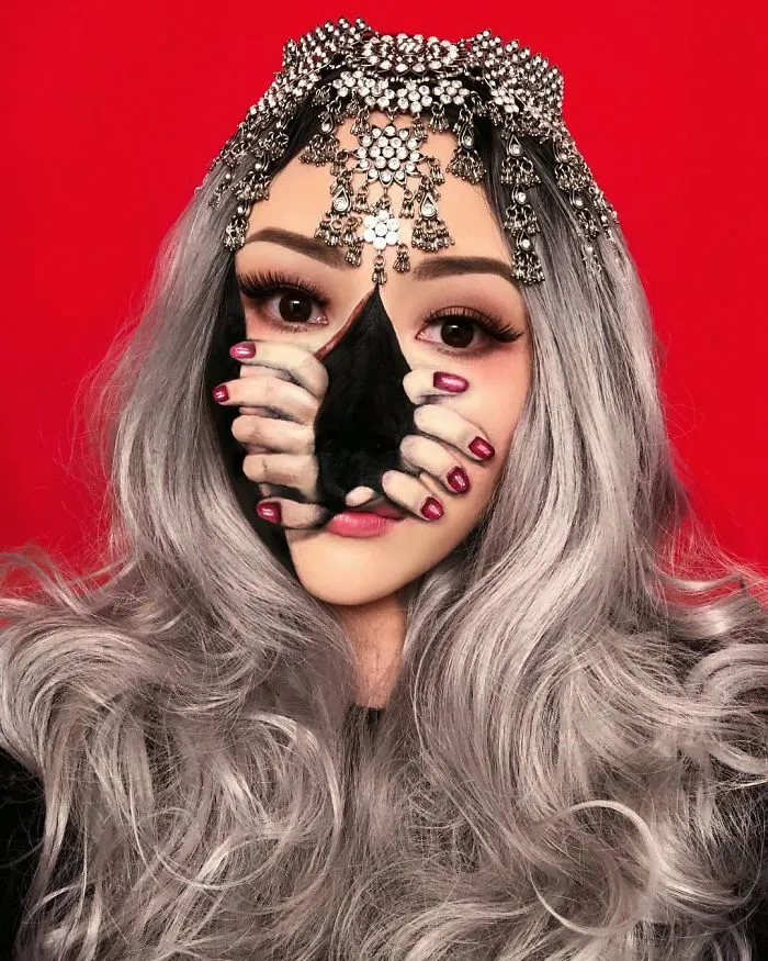 Woman Gives Up Teaching To Create Optical Illusions With Makeup, And It’s Messing With Our Minds (New Pics)