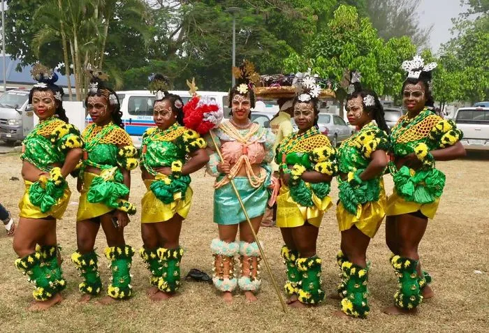 Cuban Girl Visited 100 Countries And Dressed Like The Locals