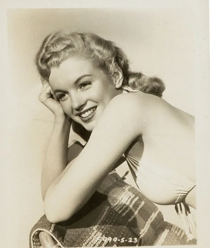 31 Unpublished Marilyn Monroe Pics To Be Sold On An Auction Show The Iconic Woman Before The Great Glory