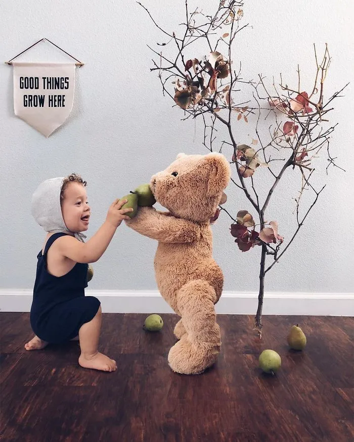 Creative Mom Of Three Uses Photoshop To Turn Her Children's Daily Life Into Magic