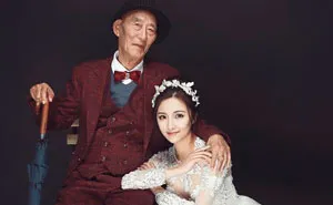 Woman Fulfills Her Ill Grandfather’s Wish Before It’s Too Late, And Their Photos Will Leave You Crying