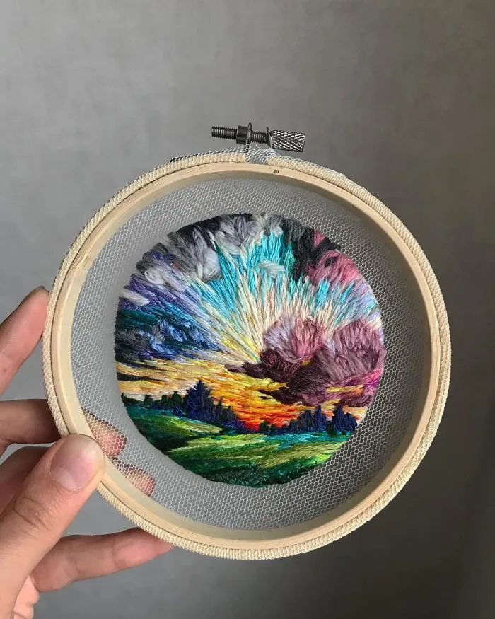 This Embroidery Artist Uses Thread Instead Of Paint To Create Amazing Landscape Scenes