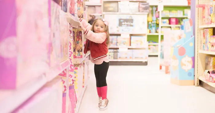 I Wanna Be A Toys "R" Us Kid