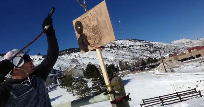 Man Uses Sunlight To Burn Image Of Dog Onto A Piece Of Wood!