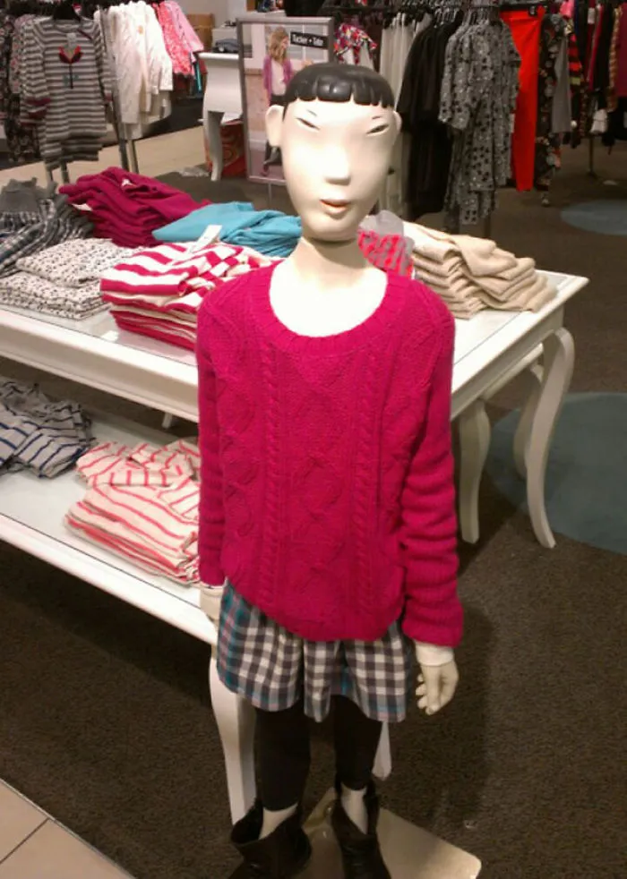 This Mannequin Scares Me