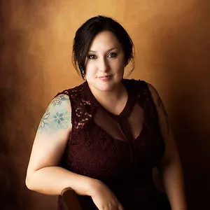 Jasmine R Ghastin