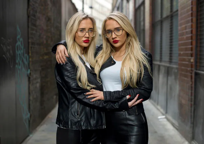 Chè Y Leonie