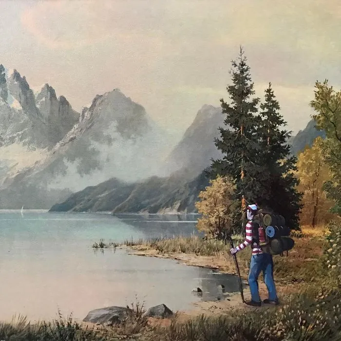Este artista sigue pintando personajes de la cultura pop en viejas pinturas de 2ª mano (Nuevas imágenes)