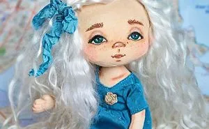 My Girlfriend Create Unique Dolls And She's Very Shy. I Told Her She's Wrong