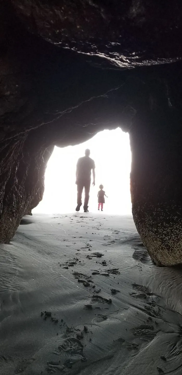 This Picture Makes It Look Like My Dad And Daughter Are Disappearing Into The Void