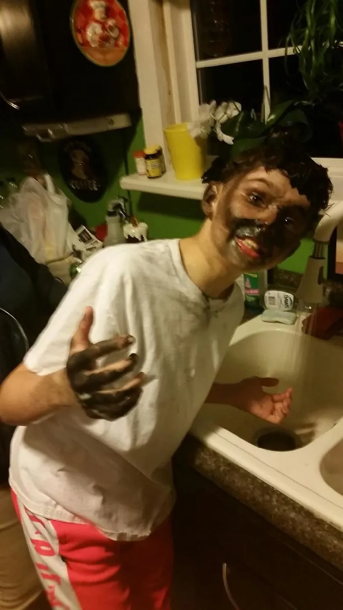 My 12 Year Old Nephew Decided That Hitting A Spray Paint Can With A Hammer Was A Good Idea