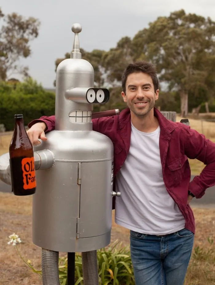 The Coolest Letterbox That Ever Existed. Past, Present Or Futurama