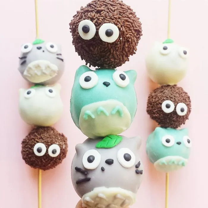 We Are Sure You Will Not Have The Guts To Eat These Cute Treats