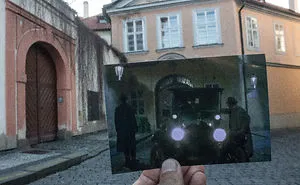 I Match The Scenes From Movies With The Exact Same Locations They Were Shot In