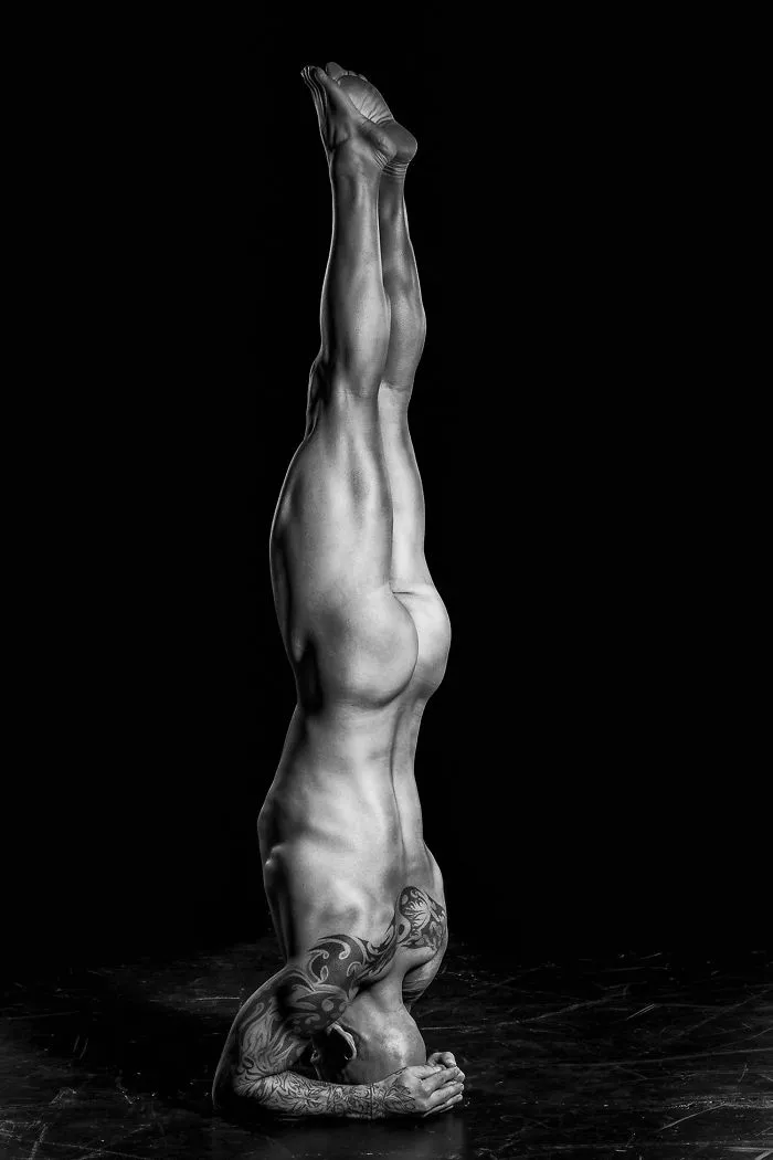 I Explore The Strength, Flexibility, And Power Of Human Body In These Portraits (NSFW)