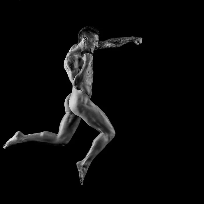 I Explore The Strength, Flexibility, And Power Of Human Body In These Portraits (NSFW)