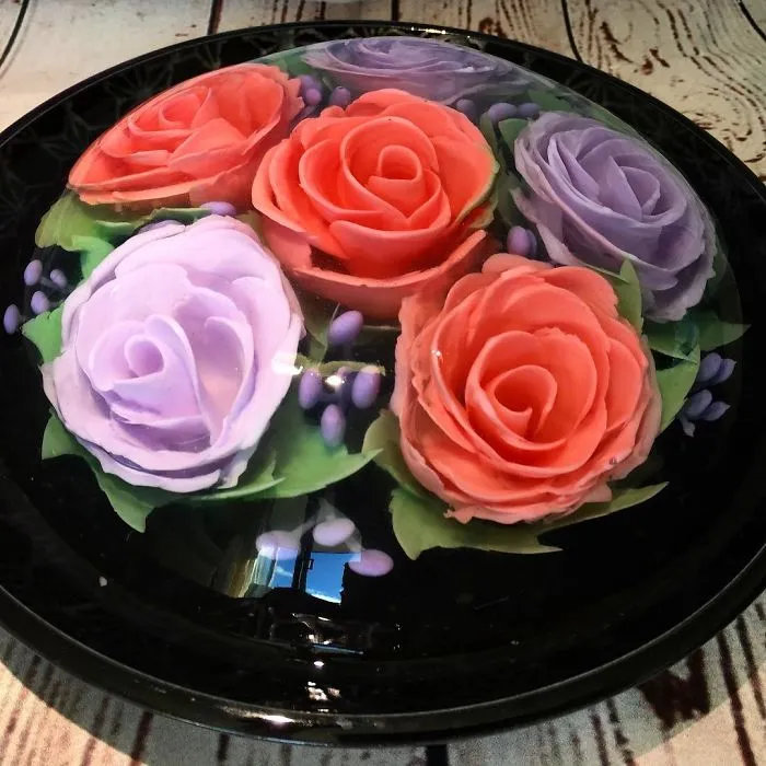 Mini Bouquet Of Roses