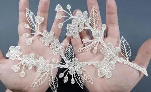I Create Detailed And Delicate Flower Art, Which Can Take Up To 40 Hours To Complete (27 Pics)