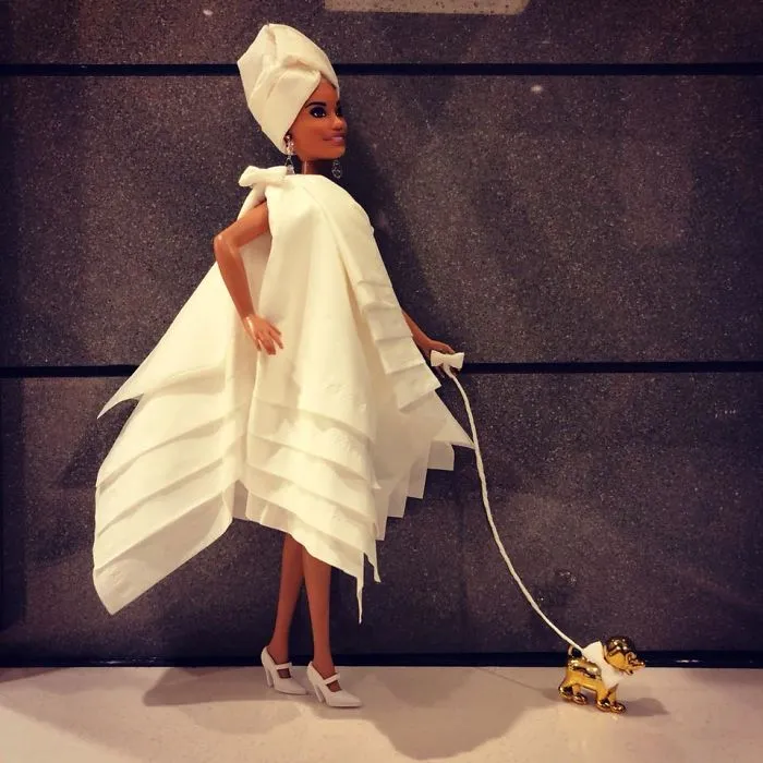Man Uses Toilet Paper And Tissues To Create Wedding Dresses For His Barbies, And Result Is Amazing