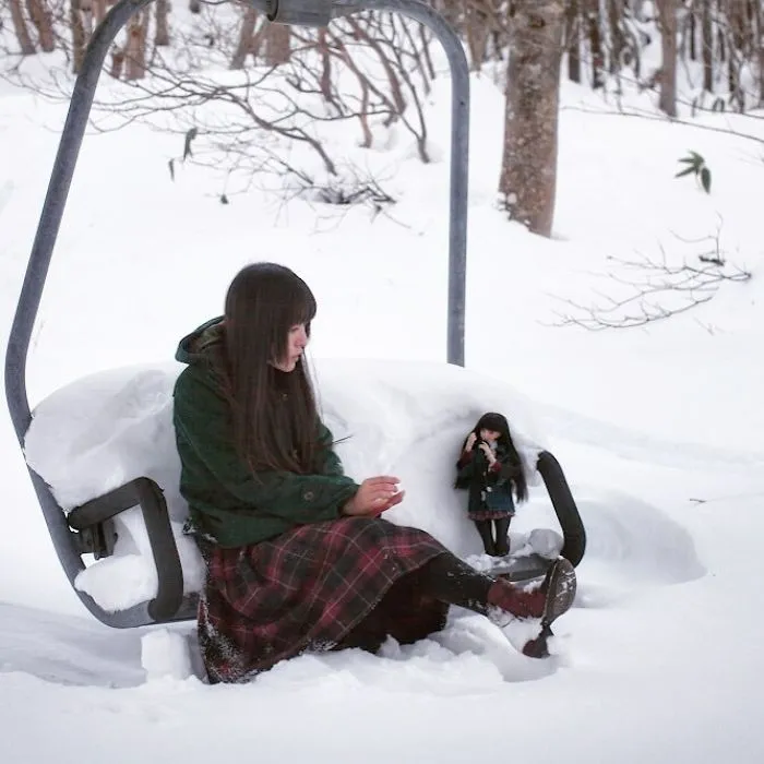 This Japanese Girl Takes Pictures Of Herself And A Doll That Looks Exactly Like Her And The results Are Hauntingly Beautiful