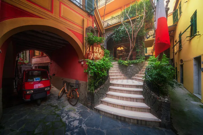 I Capture The Beauty Of Italian Back Alleys, And They Remind Me Of Fairy Tales